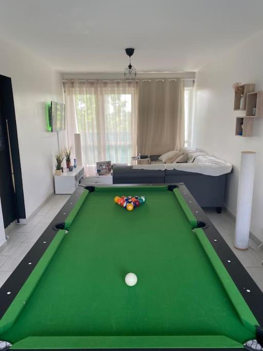 Appartement Ping-Pong Proche Gare Gagny Eksteriør bilde